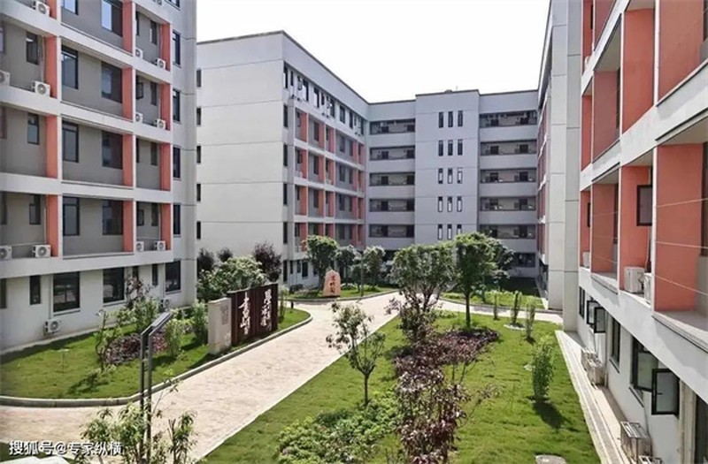 金秋方舟高级中学复读部住宿条件